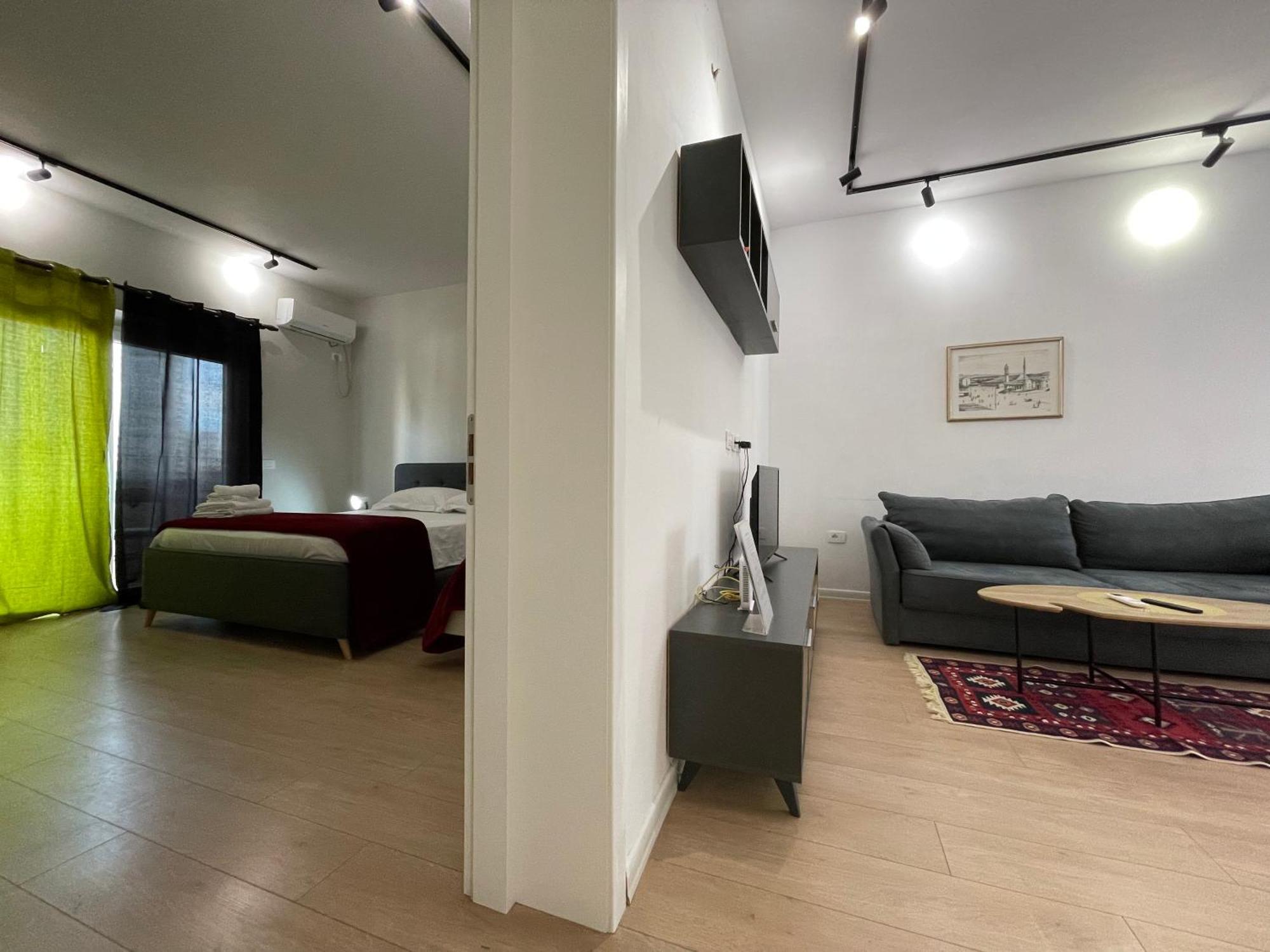 Downtown View Modern Apartment Tirana