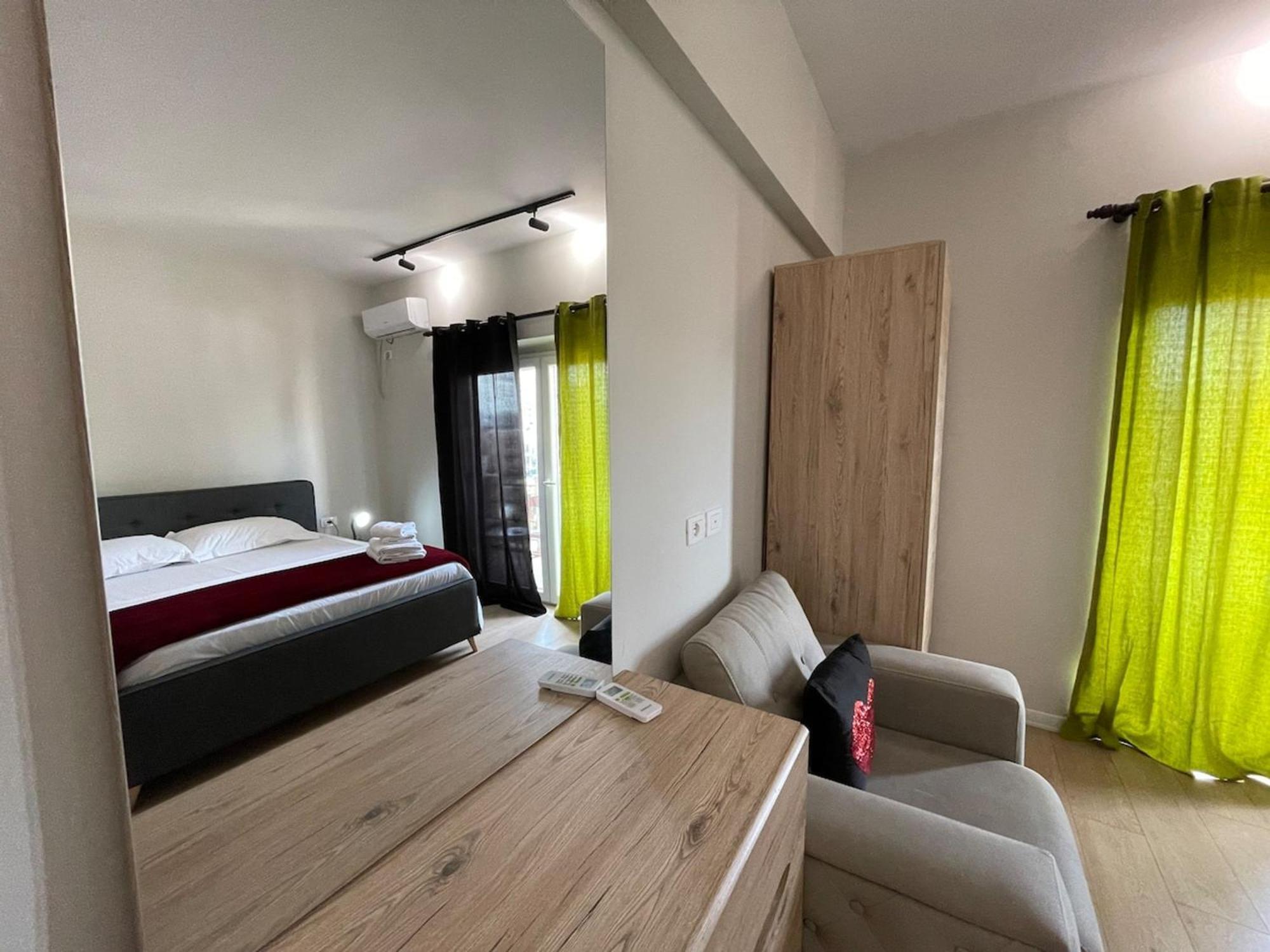 Apartament Kadare City-center With Balcony